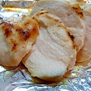鶏むね肉の塩ヨーグルト漬け焼き